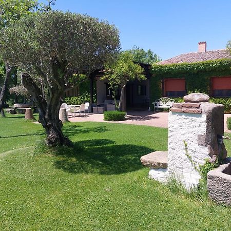 Complejo Rural La Badia Villa Lucillos ภายนอก รูปภาพ